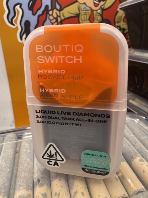 Boutiq Switch Disposable – V4 Rocket Pop X Sour Apple